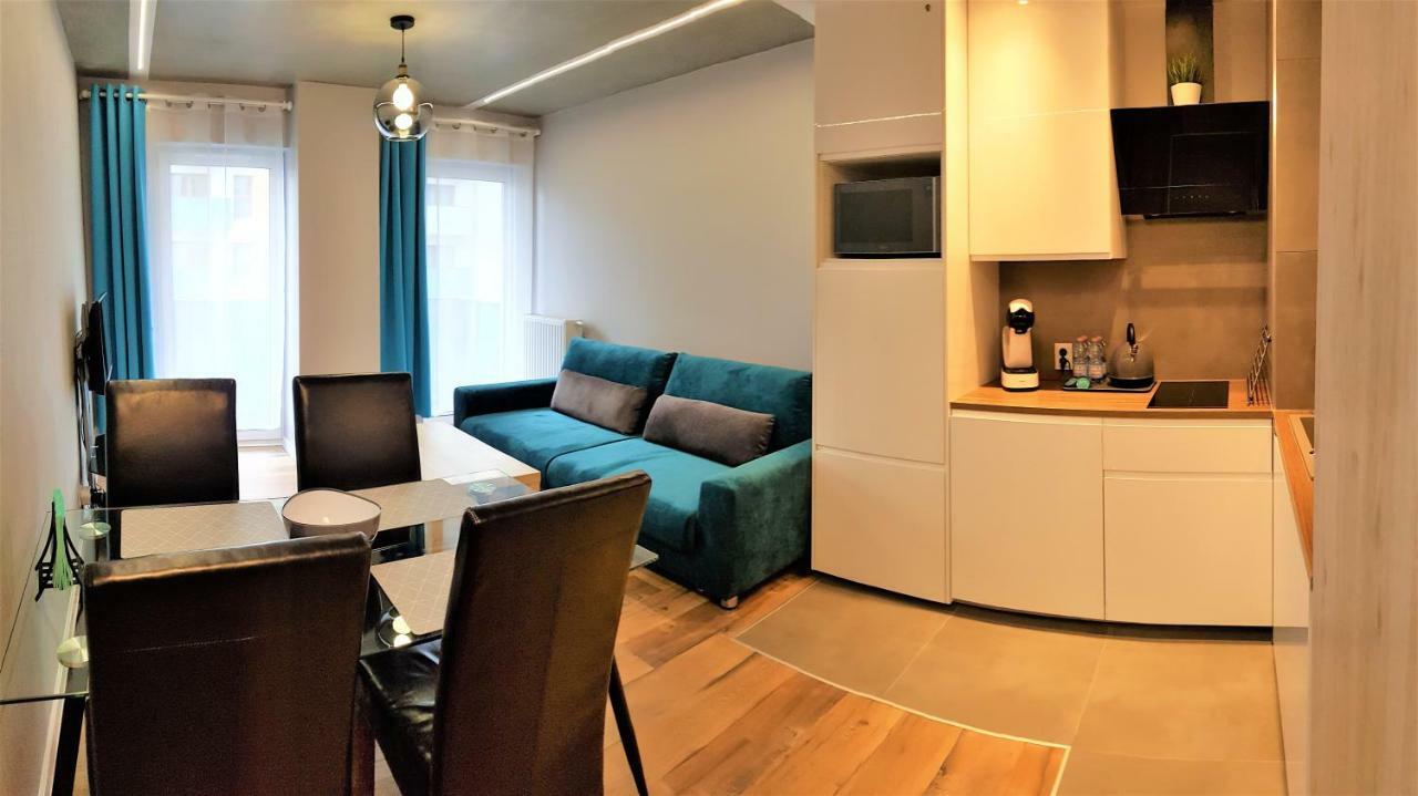 Apartament B&F Poznan Business & Family Nalkowskiej ภายนอก รูปภาพ